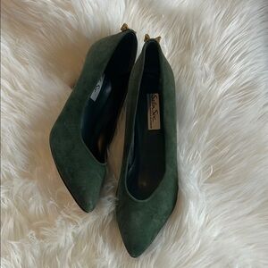 Green Suede Pumps with Gold Bow